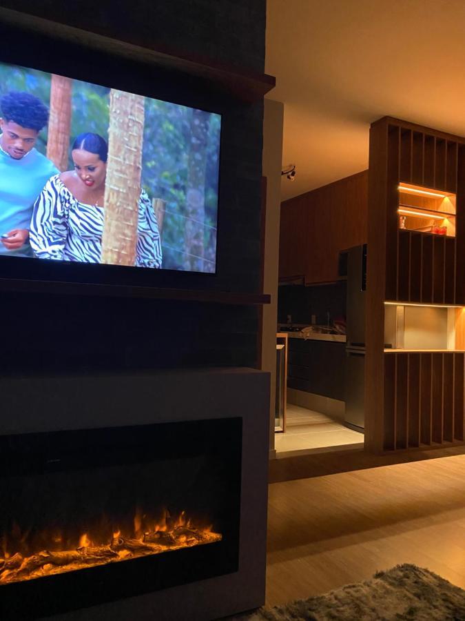 Apartamento Novissimo Com Lareira